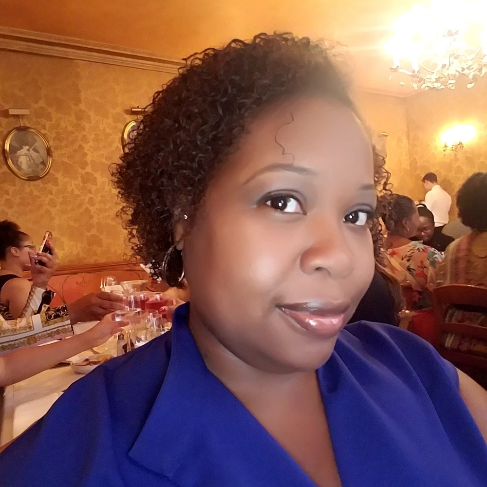 Meet your Posher, Krissi